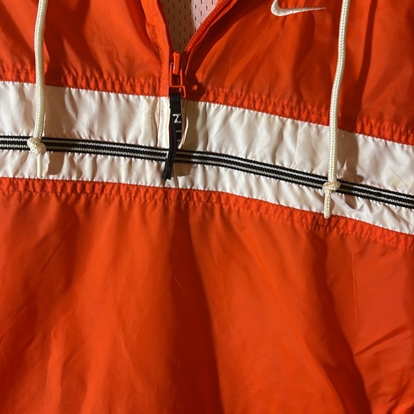 Nike jacket - Picture 3 of 3